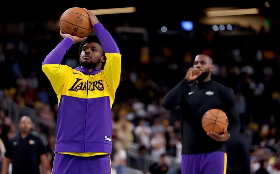 乐鱼体育官网-逆转之夜！湖人最后时刻连续得分取胜，不过世界时间推荐已经特别.的简单介绍-乐鱼体育官网