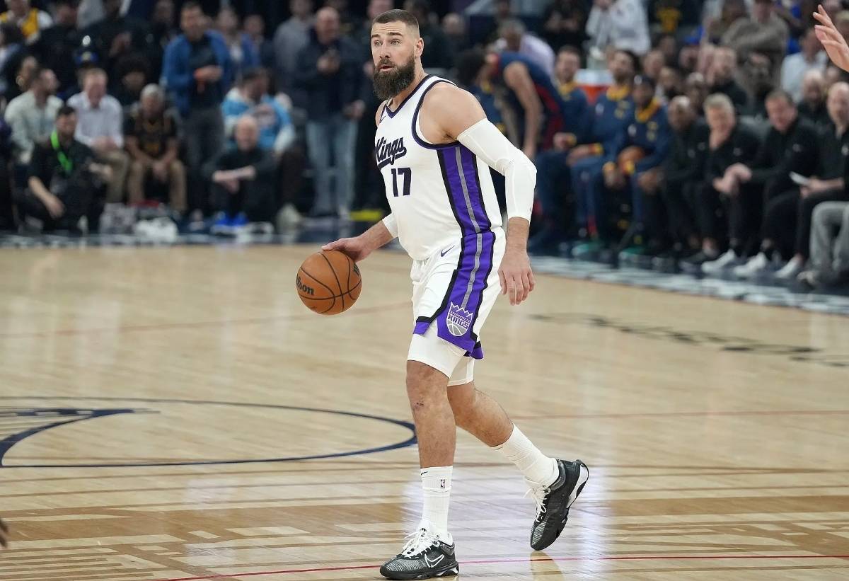 Leyu Sports-萨克拉门托国王内部会议纪要流出——赛后官宣签约；德甲使命明确；控场能力受关注-Leyu Sports