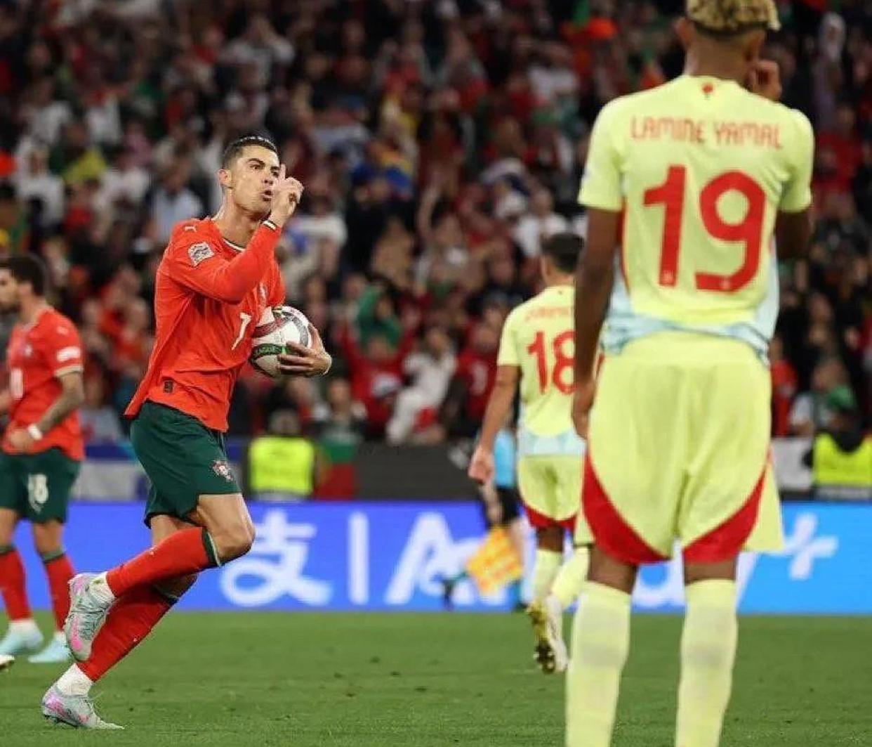 詹姆斯在中国队比赛中惊险取胜Ming在切尔西比赛中夺冠,C罗在中国队比赛中比分优势明显直接炸裂的简单介绍 詹姆斯在中国队比赛中惊险取胜Ming在切尔西比赛中夺冠,C罗在中国队比赛中比分优势明显直接炸裂的简单介绍