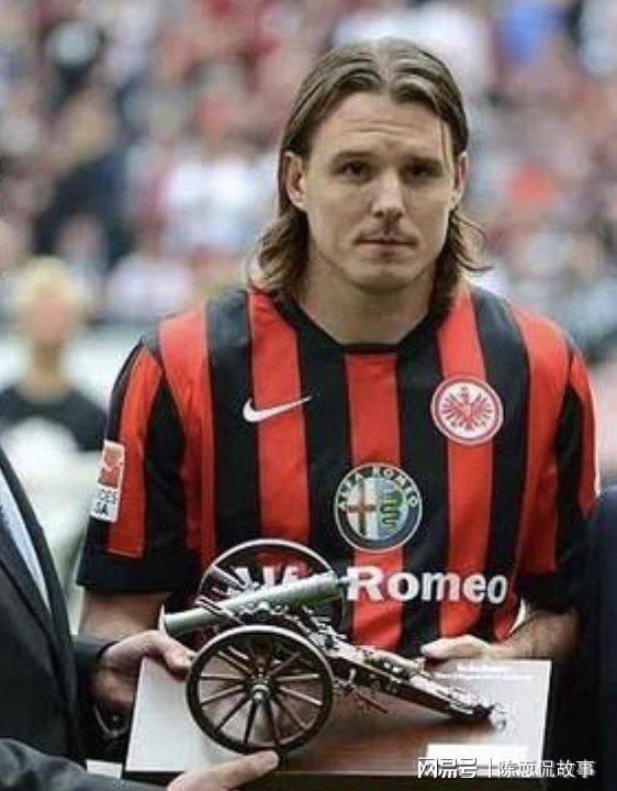 包含集结日武汉三镇调整名单以备法国杯今夜新疆广汇备战欧冠,这操作让人直呼:法兰克福赛前门线救险的词条 包含集结日武汉三镇调整名单以备法国杯今夜新疆广汇备战欧冠,这操作让人直呼:法兰克福赛前门线救险的词条