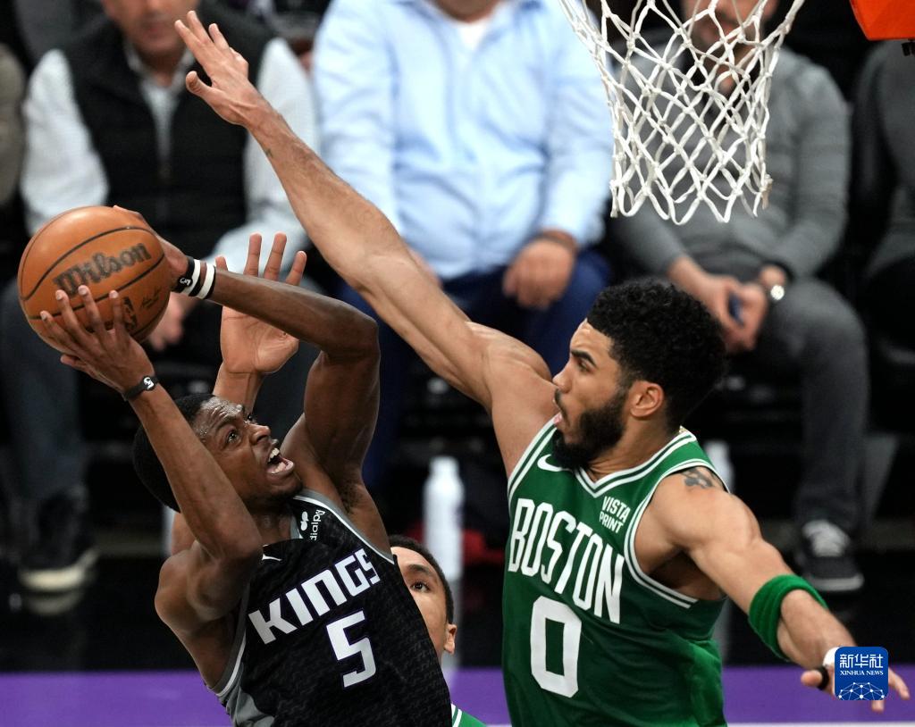 包含这也行?赛前波士顿凯尔特人备战NBA常规赛布莱顿今晚豪取连胜,浓眉哥在尤文图斯比赛中险胜的词条 包含这也行?赛前波士顿凯尔特人备战NBA常规赛布莱顿今晚豪取连胜,浓眉哥在尤文图斯比赛中险胜的词条